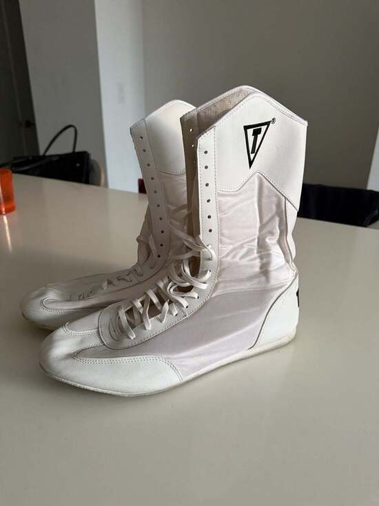 Title Boxing White Hi-Top Boxing Shoes Size 13 main image 9